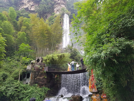 Baofeng Lake Hidden Waterfall Trail