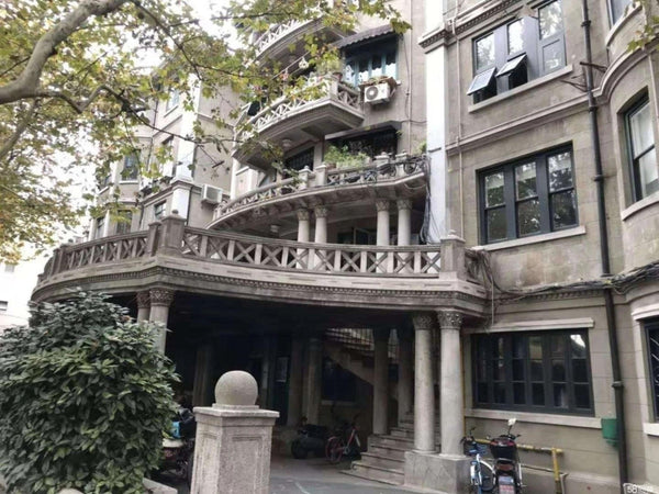 Blackstone Apartments (Fool's Day)