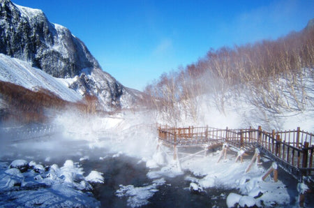 Changbaishan Xianren Bridge Hot Spring Valley