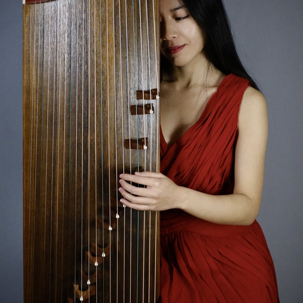 Guzheng (Chinese Zither) Lesson