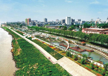 Hankou Riverside Park Centennial French concession Boardwalk