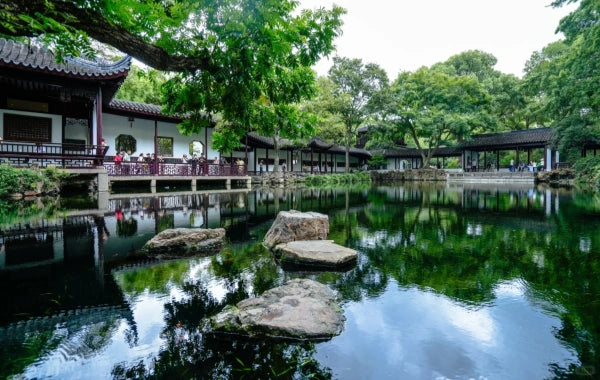 Jichang Garden Classical Landscape Walk (Huishan)