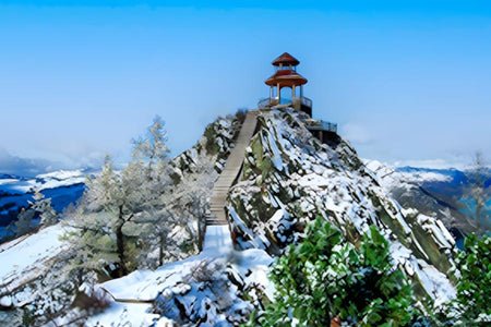 Kanas Lake Guanyu Pavilion (Fish Viewing Tower)