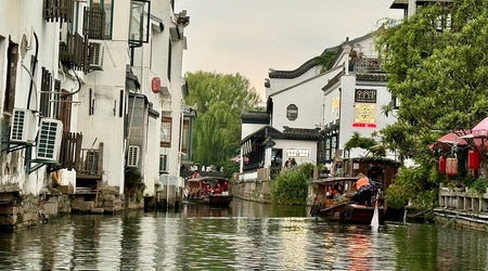 Linchun Park Grand Canal Sluice