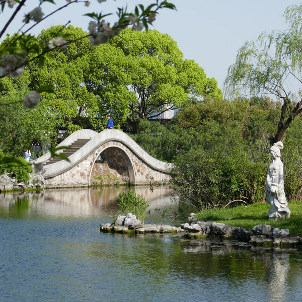 Liyuan Garden Floating Lotus Promenade