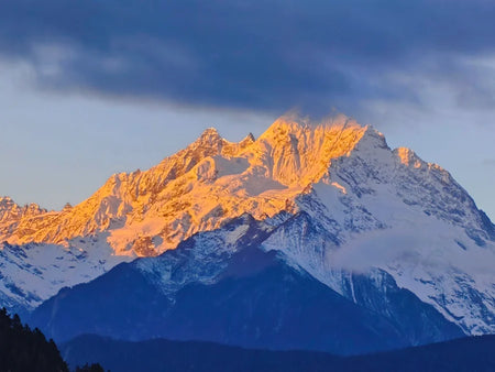 Meili Snow Mountain Sunrise Over Clouds Observation at Feilaisi
