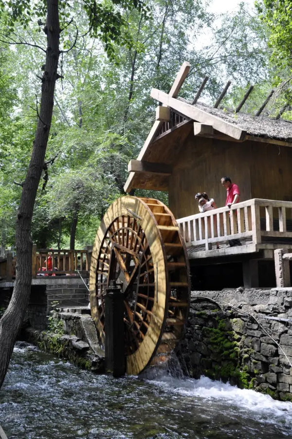 Shumogou Hot Springs Ancient Waterwheel Walk