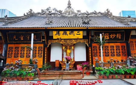 Taikoo Li - Daci Temple