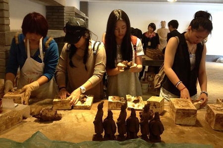 Terra-Cotta Warrior DIY Workshop