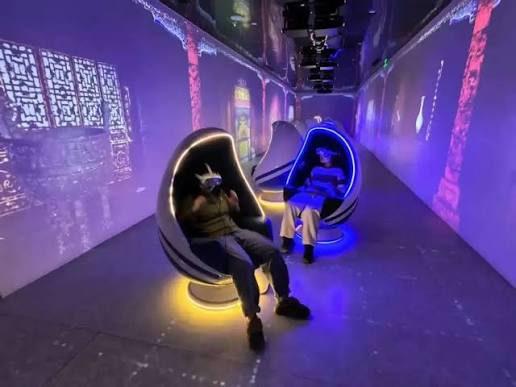VR Arcade & Esports Café Experience