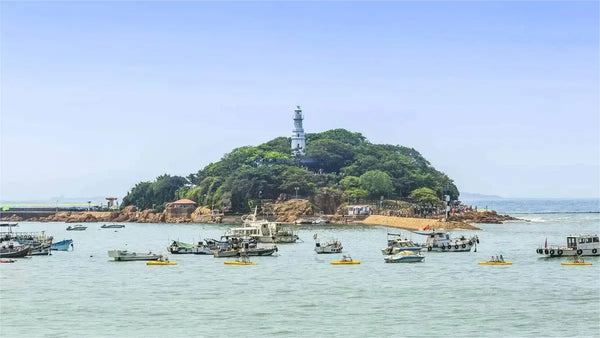Xiaoqingdao Islet Historical Lighthouse Loop