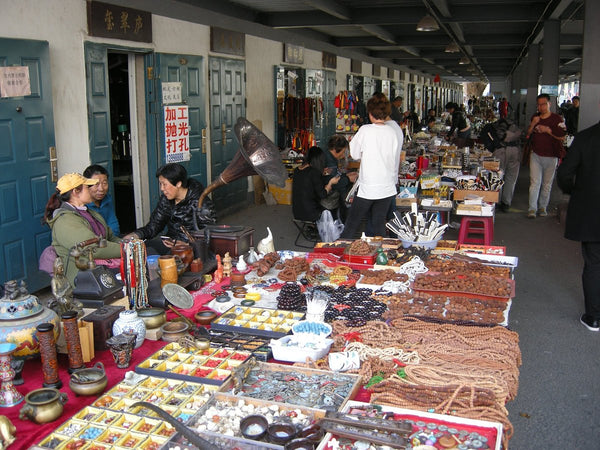 Zhongshan 6th Road Antique Market